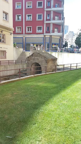 Lavadero - Bus stop en Oviedo - foto 4