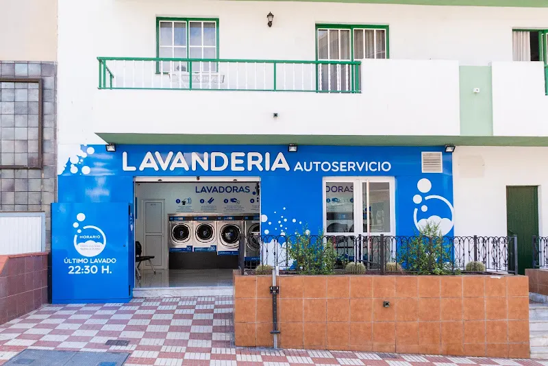 LavanderiaAzul Lavandería Autoservicio Adeje | Self Service Laundry - Lavandería de autoservicio en Adeje - foto 3