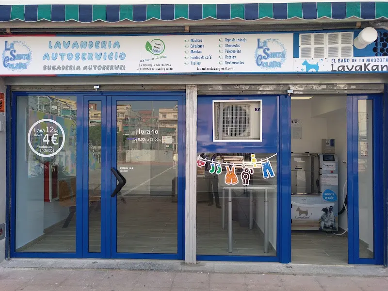 La santa colada - Lavandería de autoservicio en Badalona - foto 2