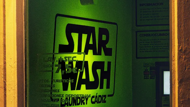 Star Wash Laundry Cádiz - Lavandería de autoservicio en Cádiz - foto 2
