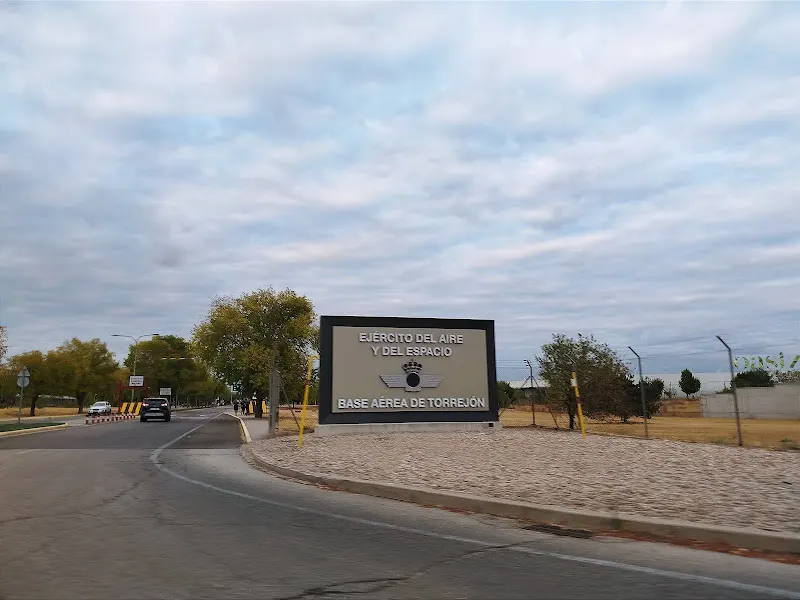 Base Aérea de Torrejón (control de visitas) - Torrejón de Ardoz