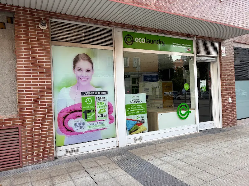Eco Laundry San Jorge - Lavandería de autoservicio en Pamplona - foto 2