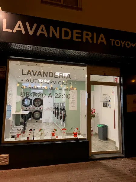 Lavandería Toyomar - Lavandería de autoservicio en Almería - foto 2