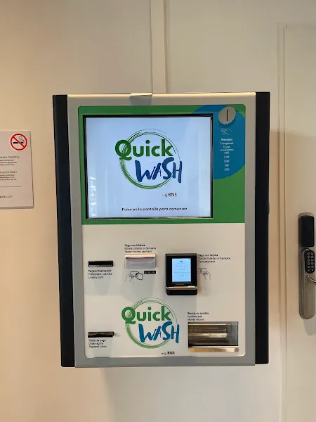 Lavandería Autoservicio Quick Wash - Donostia-San Sebastian