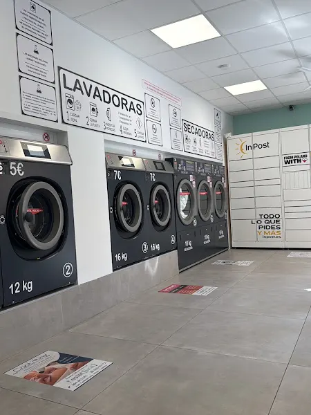 Lacolada Urban Eco Smart - Lavandería de autoservicio en Castellón de la Plana - foto 2