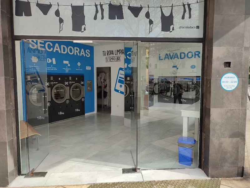 LaColada MariaAgustina - Lavandería de autoservicio en Castellón de la Plana - foto 2
