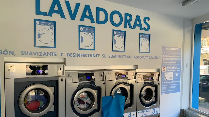 COLADA DELUXE - Lavandería de autoservicio en Salamanca - foto 2