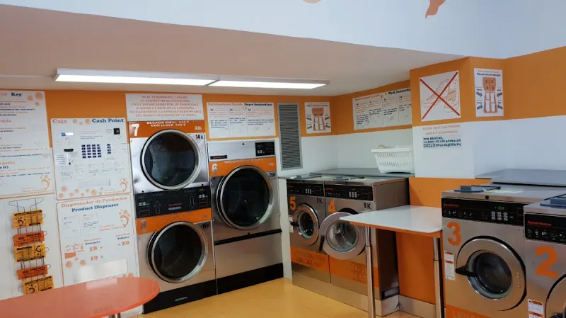 Lavandería Deluxe - Lavandería de autoservicio en Logroño - foto 3