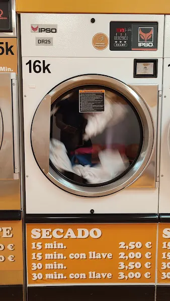 Lavandería Deluxe 2