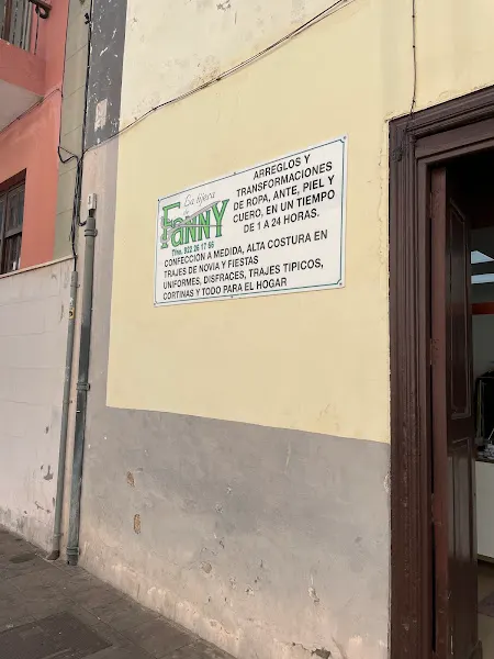 La Tijera de Fanny - La Laguna