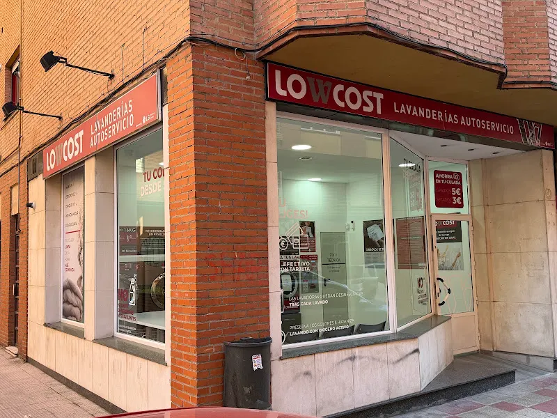 LOW COST Lavandería - León