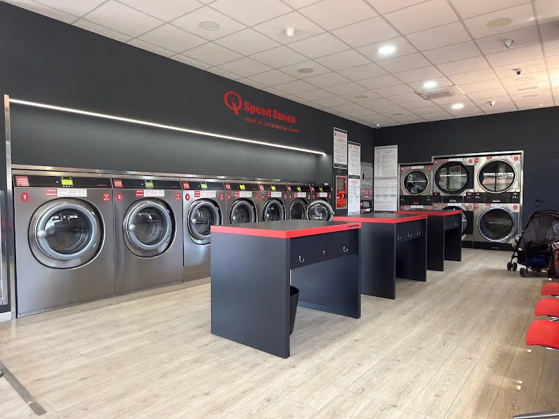 Lavandería Speed Queen (Parking Gratuito Clientes) - Barcelona