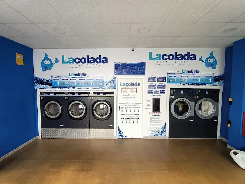 La Colada - Lavandería de autoservicio en Barrios (Los) - foto 2