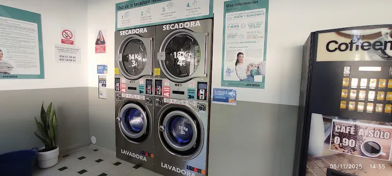 Lavandería autoservicio Avenida - San Jose del Valle