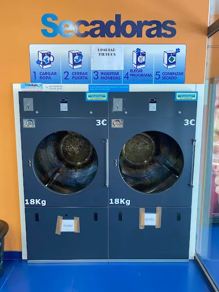 Lacolada - Lavandería de autoservicio en Ourense - foto 2
