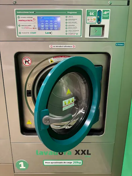 LAVO Lavandería autoservicio