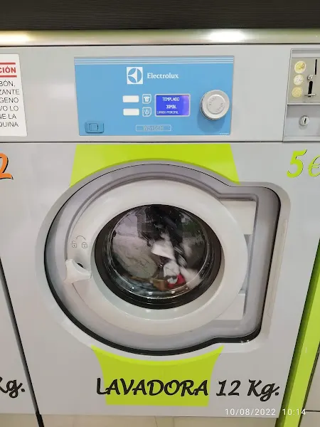 Colada Las Rozas - Lavandería de autoservicio en Rozas de Madrid (Las) - foto 2