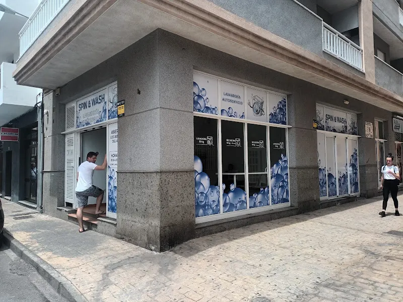 Lavanderia autoservicio SPIN AND WASH - Las Galletas - Las Galletas