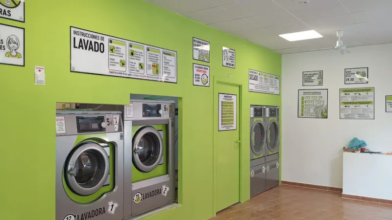 Colada express - Lavandería de autoservicio en San Sebastián de los Reyes - foto 2