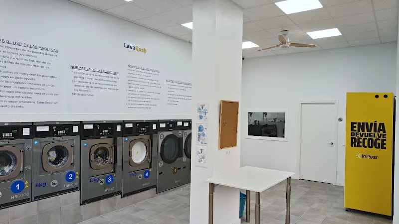 Lavandería LavaRush - Lavandería de autoservicio en Rubí - foto 2