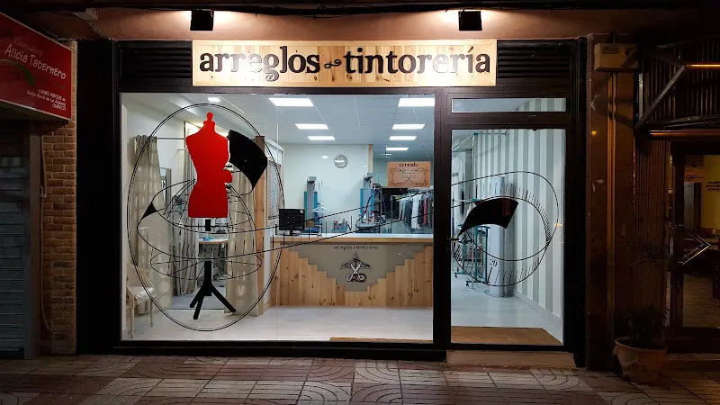 Arreglos Y Tintorería Majadahonda