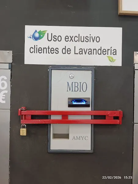 Eboli Laundry