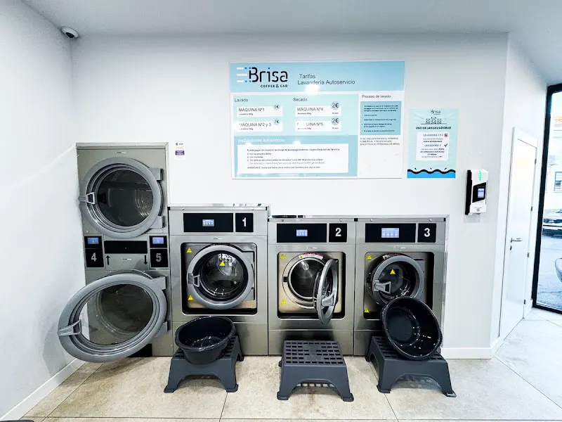 Brisa - Lavandería - Lavandería de autoservicio en Tomelloso - foto 2
