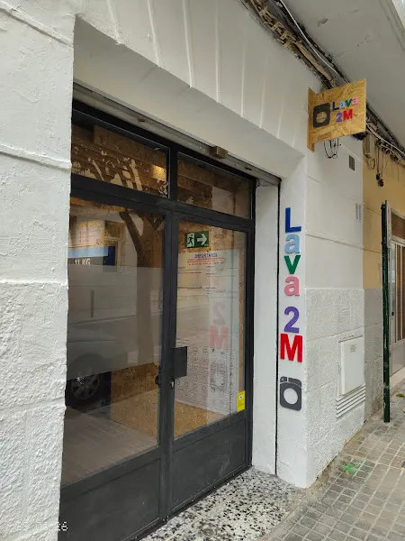 Lava 2M - Lavandería de autoservicio en Ontinyent - foto 2