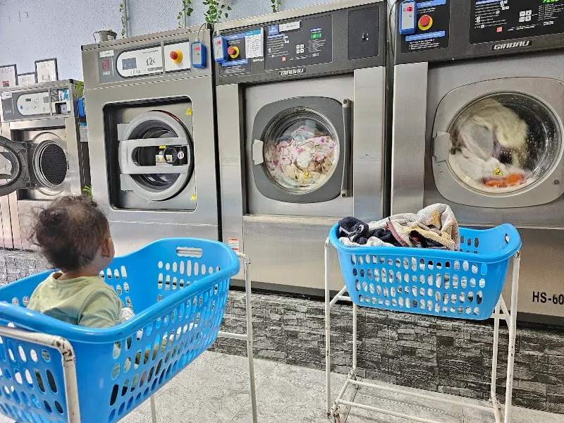 Wash & Dry - Lavandería de Autoservicio - Tortosa - Tortosa