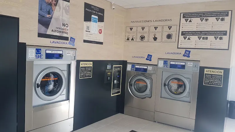 Lavandería autoservicio IWASH - Arcos de la Frontera