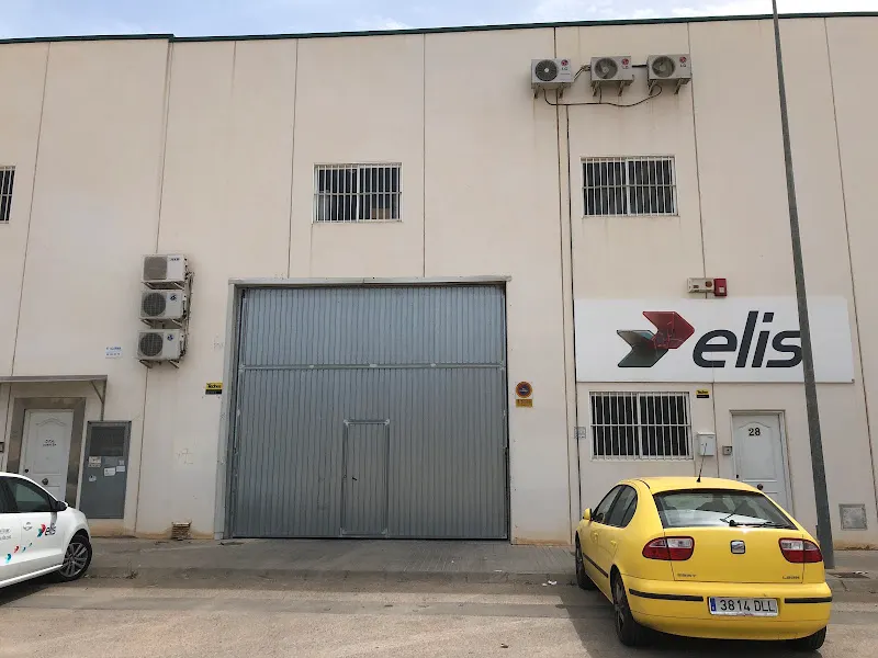 Elis Valencia - Lavandería en Quart de Poblet - foto 2