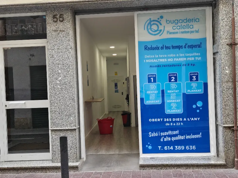 Lavandería autoservicio Bugaderia Calella - Lavandería en Calella - foto 2
