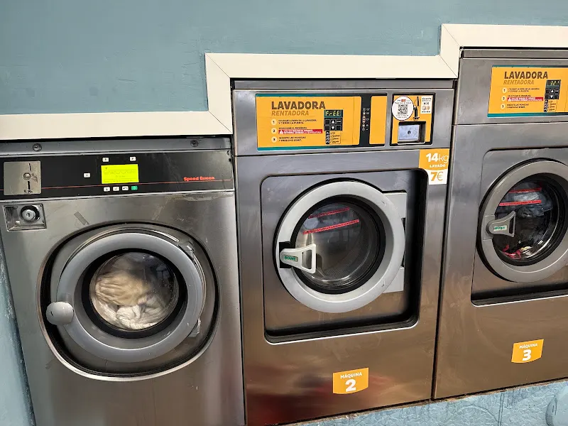 La Home Laundry