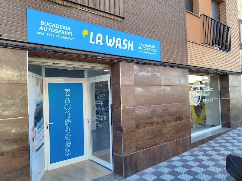 La Wash - Lavandería de autoservicio en Esparreguera - foto 2