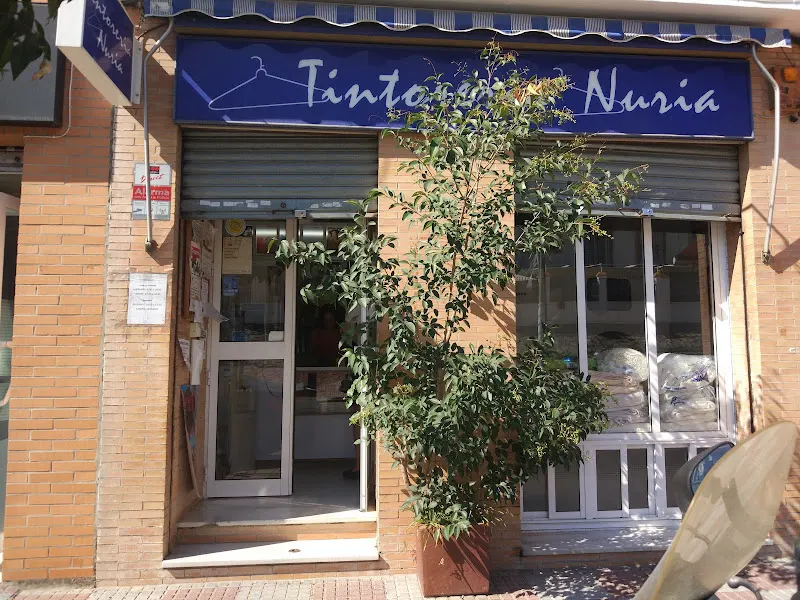 Tintorería Nuria Tomares