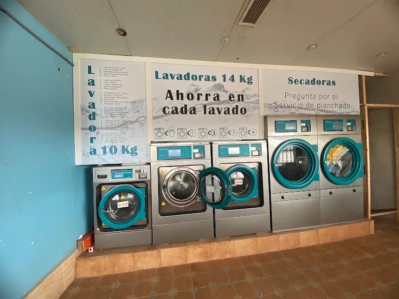 LAVANDERÍA AUTOSERVICIO - Lavandería de autoservicio en Almoradi - foto 2