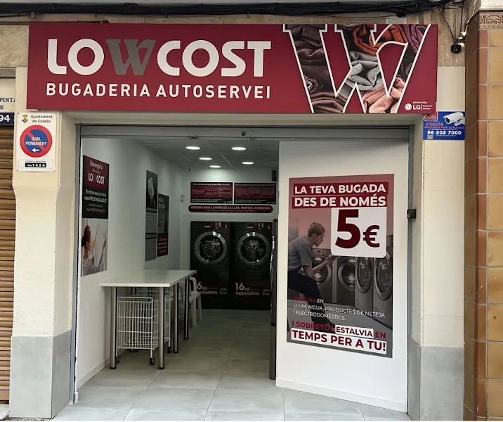 Lavandería Autoservicio Low Cost Calella - Lavandería de autoservicio en Calella - foto 2