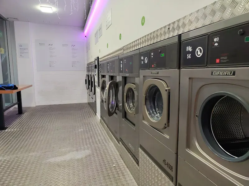Fresh Laundry Santa Susanna