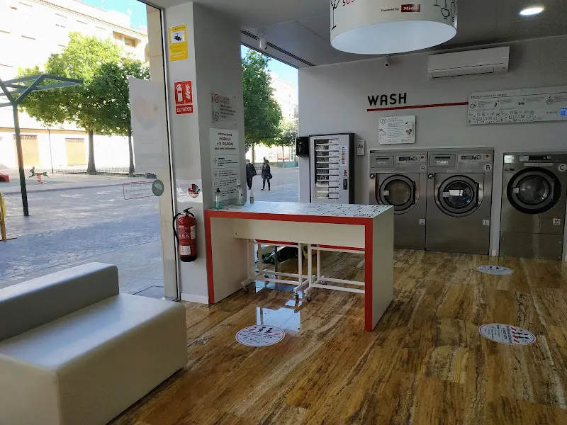 Lavandería Autoservicio Bloomest en Mula - Lavandería de autoservicio en Mula - foto 2
