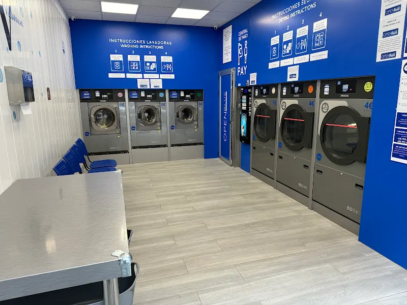 OpenBlue Villanueva de La Cañada - Lavandería de autoservicio en Villanueva de la Cañada - foto 2