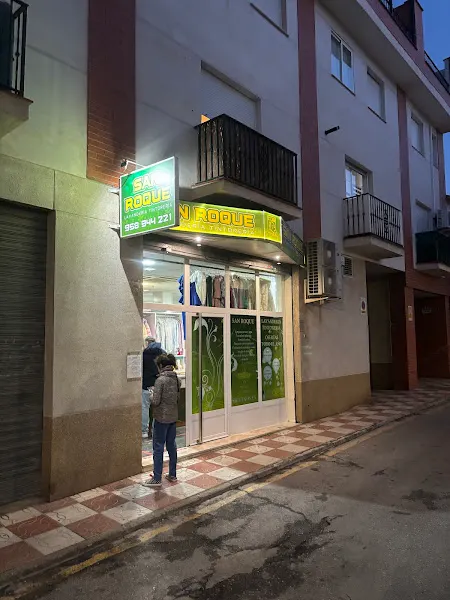 San Roque lavanderia tintorería - Servicio de lavandería en Churriana de la Vega - foto 2