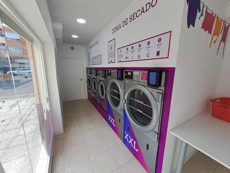LAVANDERIA AUTOSERVICIO LAVANDA LAUNDRY (FRAGA) - Fraga