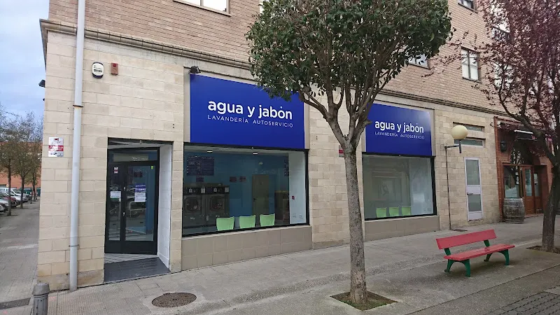 AGUA Y JABÓN Lavandería Autoservicio & Tintorería - Zizur Mayor/Zizur Nagusia