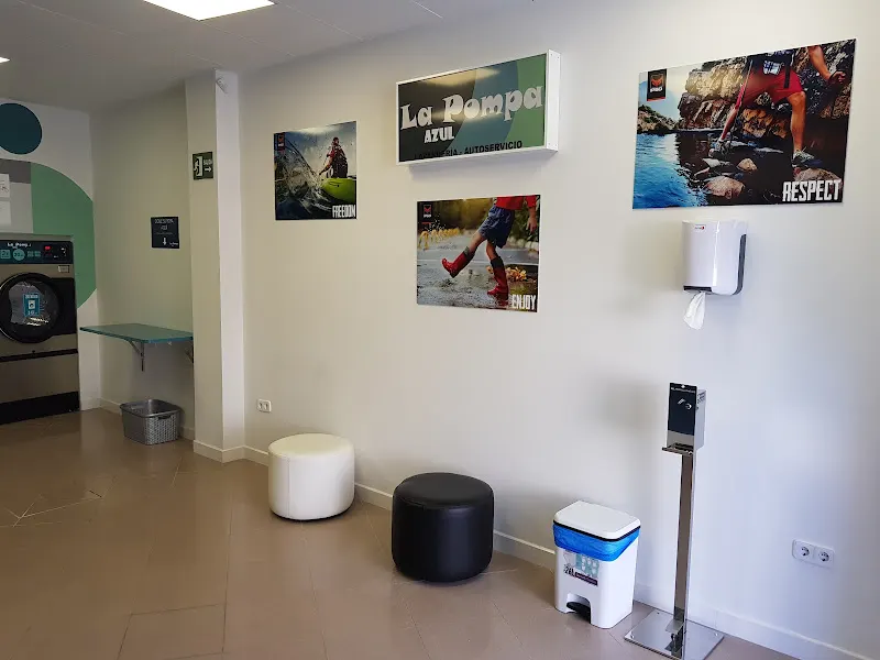 Lavandería autoservicio La Pompa Azul - Estepa