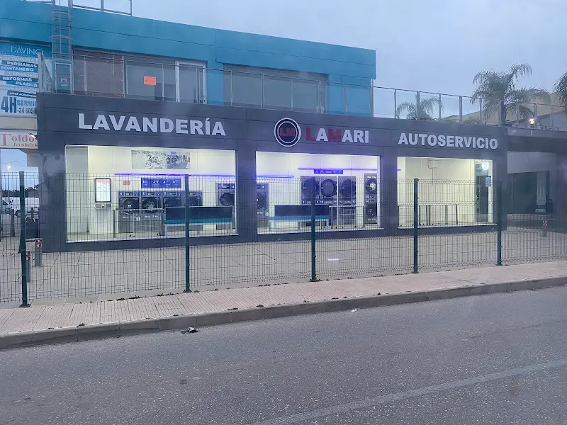 LAVANDERIA AUTOSERVICIO LAMARI - San Fulgencio