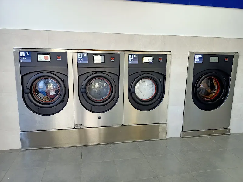 Washup - La Bisbal d'empordá - Lavandería Autoservicio