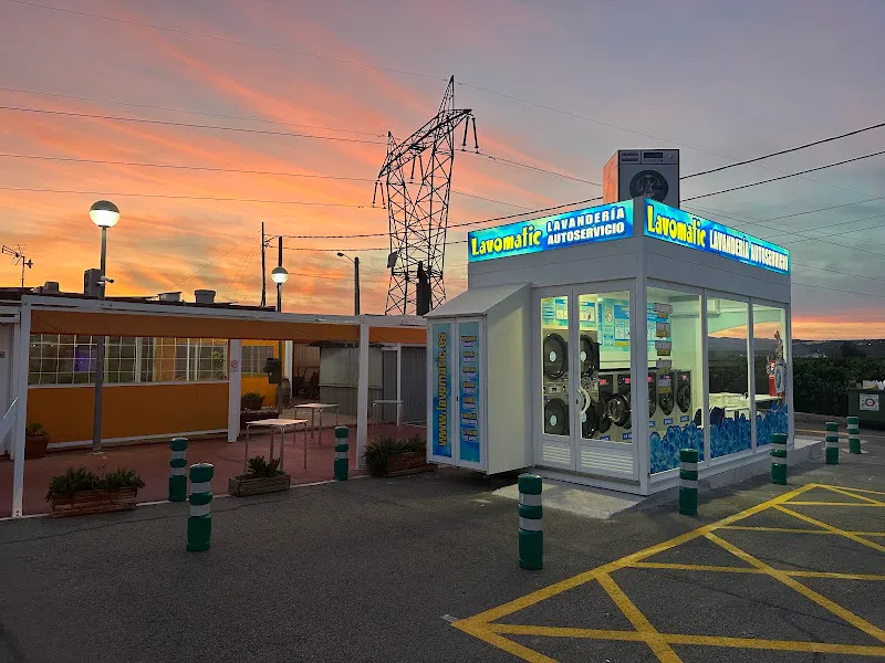 LAVANDERIA AUTOSERVICIO TOSCANA