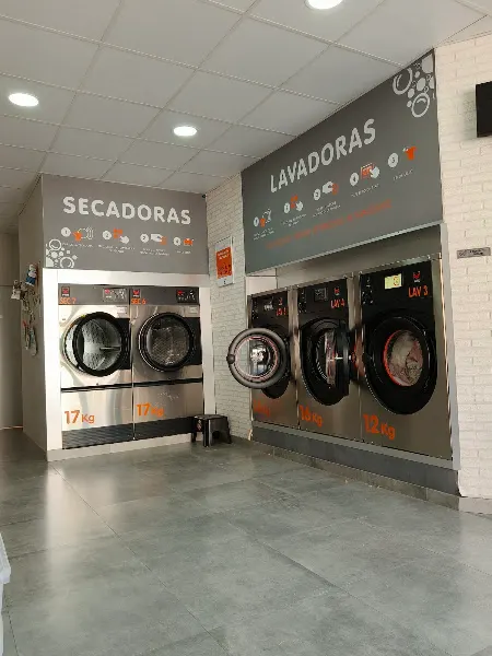 Lavandería Autoservicio Lavaland - Durcal