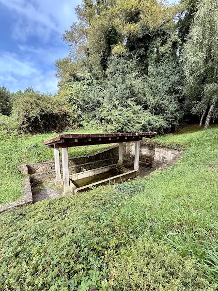 Lavadero-fuente-merendero Buíña - Mino