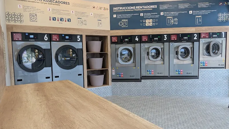 Cristi'net - Lavandería de autoservicio en Santa Cristina dAro - foto 2